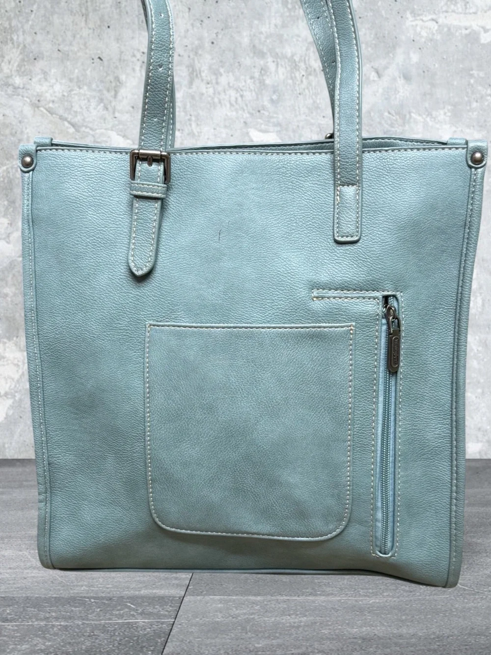 Wrangler Turquoise Southwestern Pattern Concealed Carry Tote